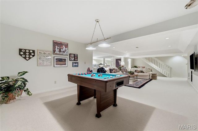 9767 Fall Ridge Trail, Sunset Hills, MO 63127