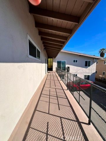 236 E Navilla, Covina, CA 91723