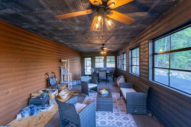 3801 KY-1071, Tyner, KY 40486