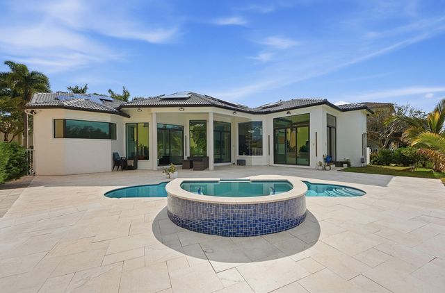 2601 Treanor Terrace, Wellington, FL 33414