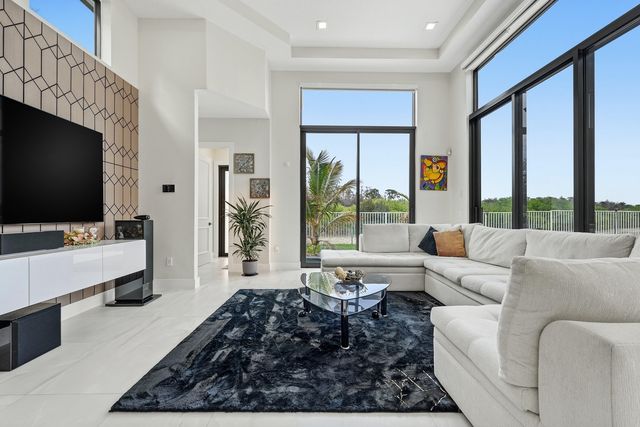 2601 Treanor Terrace, Wellington, FL 33414