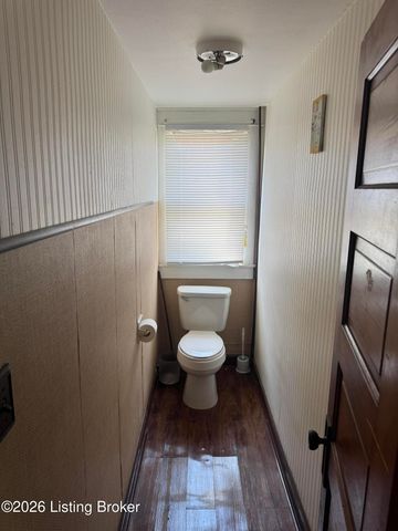 119 Northwestern Pkwy, Louisville, KY 40212