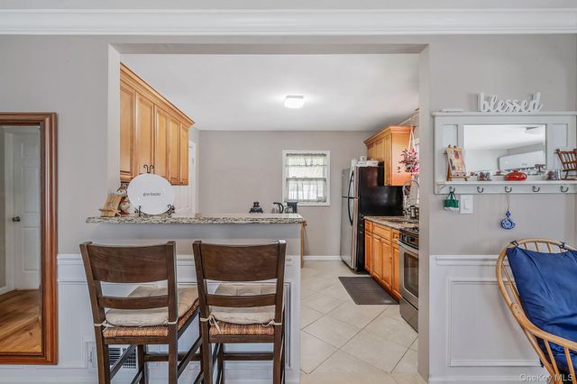 135 Clayton Street, Central Islip, NY 11722