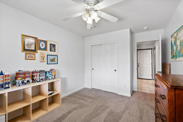 984 Tannehill Dr, Manteca, CA 95337