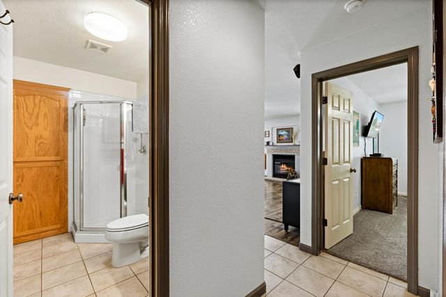 984 Tannehill Dr, Manteca, CA 95337