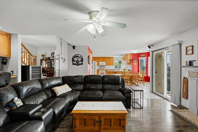 984 Tannehill Dr, Manteca, CA 95337