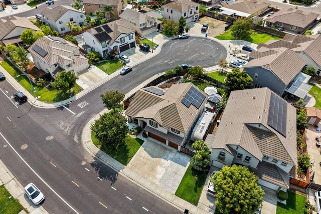 984 Tannehill Dr, Manteca, CA 95337