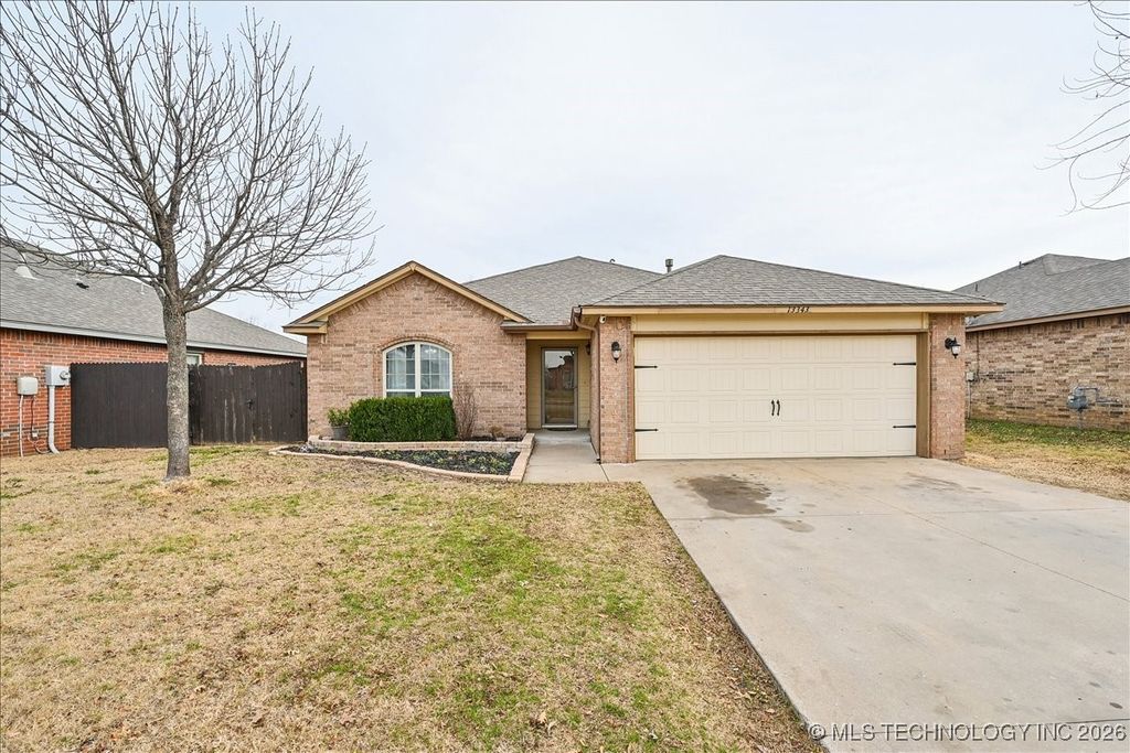 13343 N 131st East Avenue, Collinsville, OK 74021