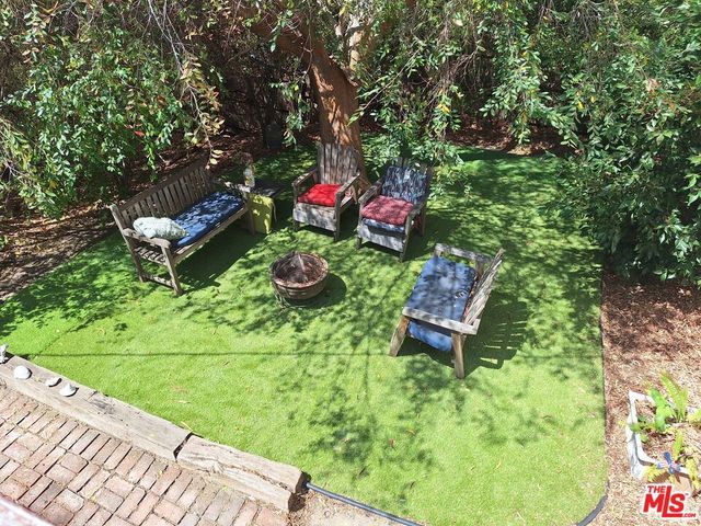 10866 Kingsland Street, Los Angeles, CA 90034