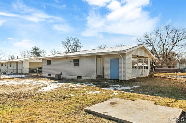 1315 Mullanphy Road, Florissant, MO 63031