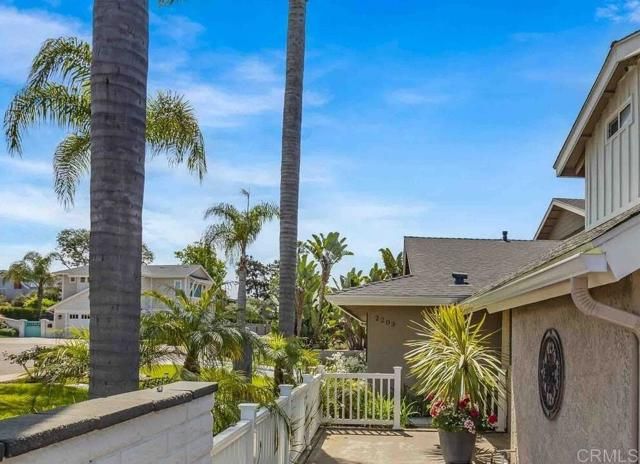 2203 Cameo Road, Carlsbad, CA 92008