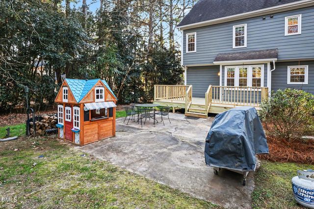 5009 Allanbrooke Lane, Fuquay Varina, NC 27526