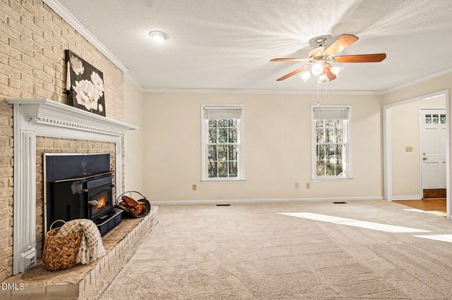 5009 Allanbrooke Lane, Fuquay Varina, NC 27526