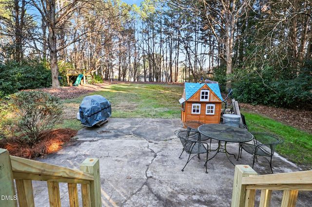 5009 Allanbrooke Lane, Fuquay Varina, NC 27526