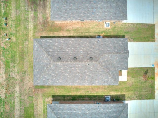 1750 SE 20th Street, Newcastle, OK 73065