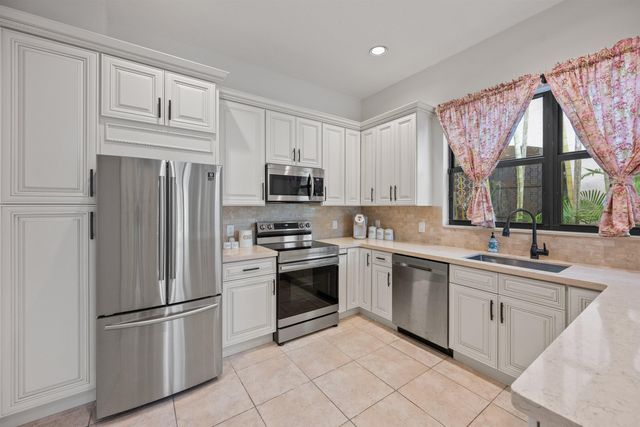 2055 Regents Boulevard, West Palm Beach, FL 33409