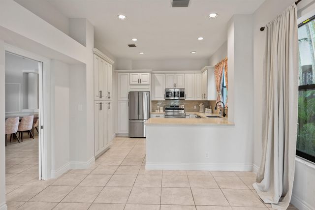 2055 Regents Boulevard, West Palm Beach, FL 33409