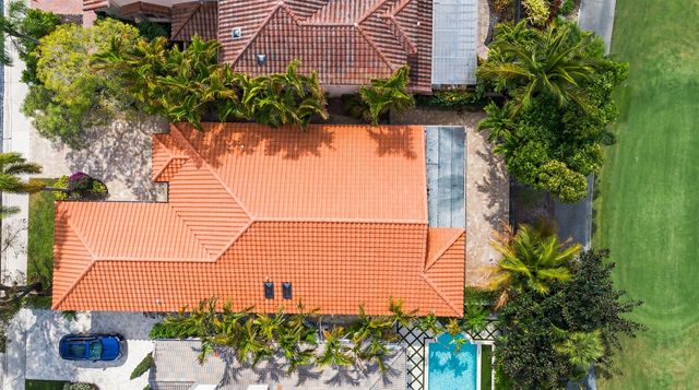 2055 Regents Boulevard, West Palm Beach, FL 33409