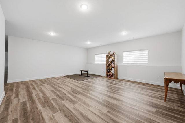 2738 E Ironstone St, Park City, KS 67219