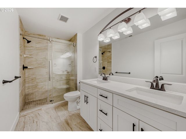 6445 Se 143RD Ct, Portland, OR 97236