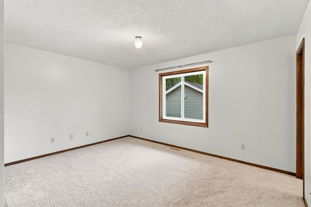 7615 118th Way N, Champlin, MN 55316