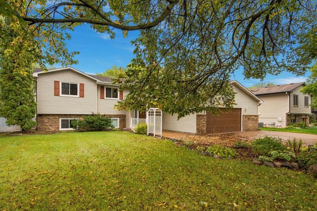 7615 118th Way N, Champlin, MN 55316