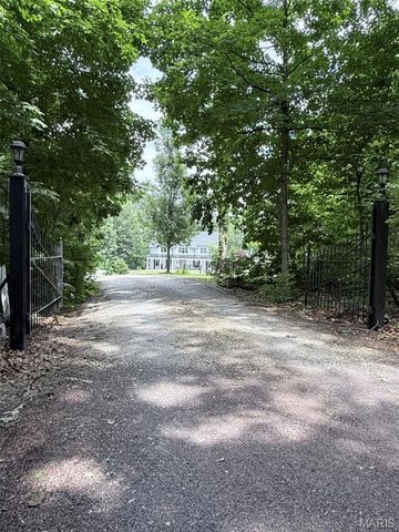 20 Chesapeake Trail, Columbia, IL 62236