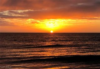 1910 Gulf Shore BLVD N 112, Naples, FL 34102