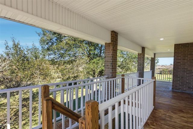 2173 W Dave Dugas Road, Sulphur, LA 70665