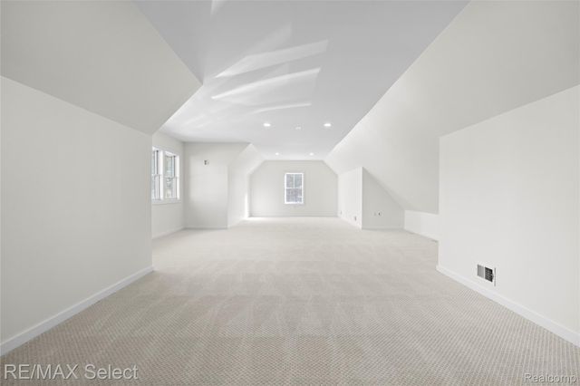 2208 Grove Park Road, Fenton Charter Township, MI 48430