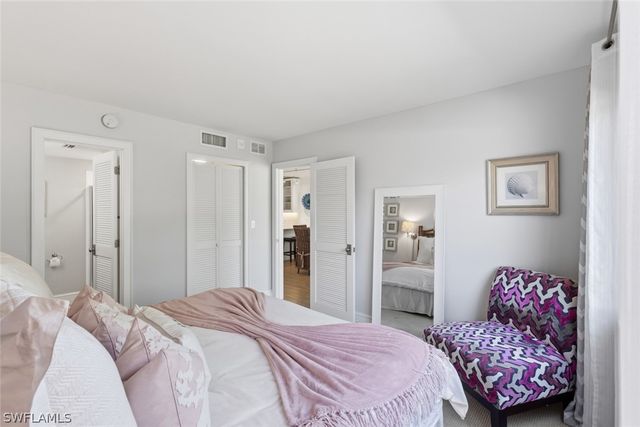 416 Broad AVE S H416, Naples, FL 34102