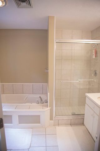 1941 Washington St, Canton, MA 02021
