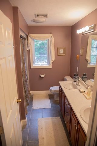 1941 Washington St, Canton, MA 02021