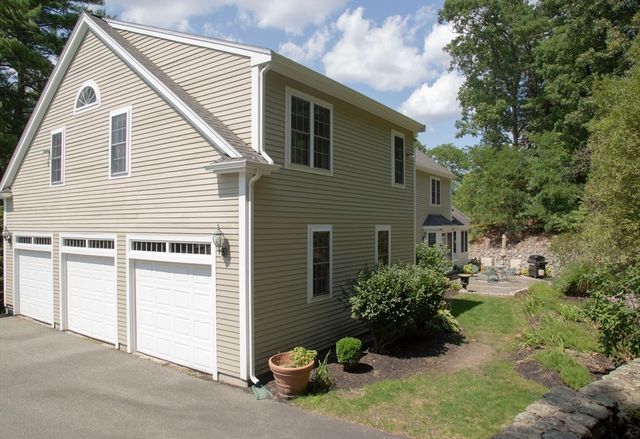 1941 Washington St, Canton, MA 02021