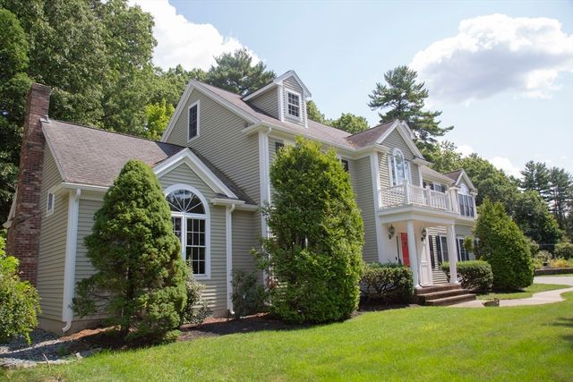 1941 Washington St, Canton, MA 02021