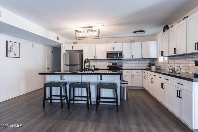 122 E DEL RIO Drive, Tempe, AZ 85282