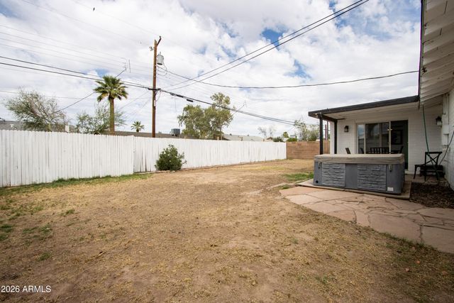 122 E DEL RIO Drive, Tempe, AZ 85282