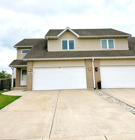 2394 Caton Crest Drive, Crest Hill, IL 60403