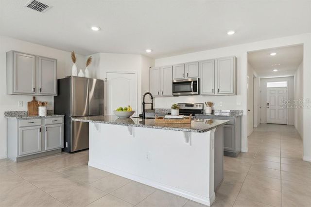 5235 MAHOGANY DRIVE, Mount Dora, FL 32757