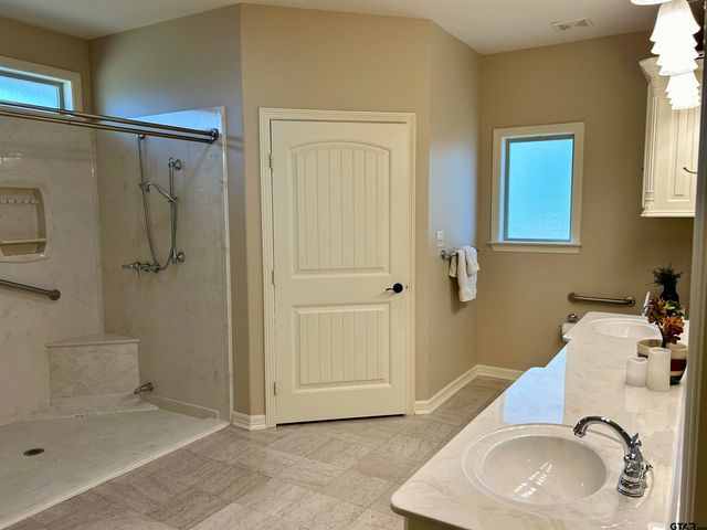 13428 FM 2710, Lindale, TX 75771