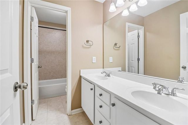 7262 Village Creek Trace 4C, Atlanta, GA 30328