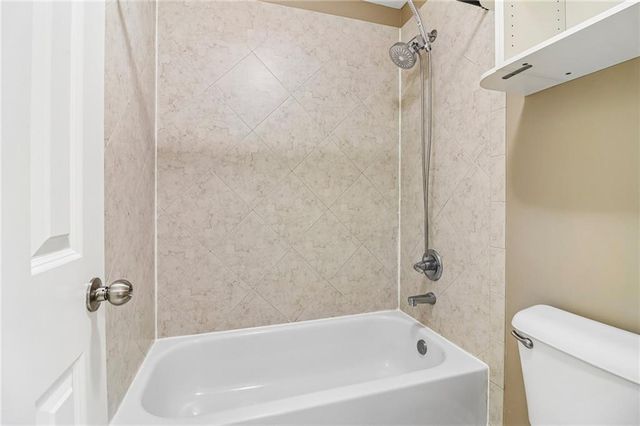 7262 Village Creek Trace 4C, Atlanta, GA 30328