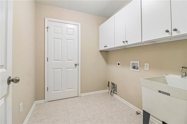 7262 Village Creek Trace 4C, Atlanta, GA 30328