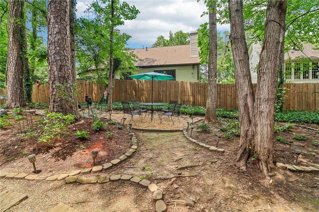 7262 Village Creek Trace 4C, Atlanta, GA 30328