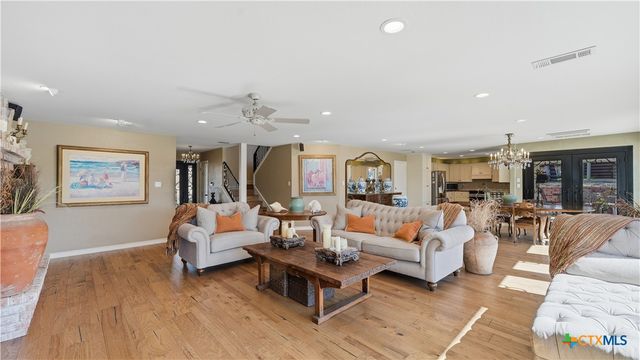 425 River Springs Drive, Seguin, TX 78155