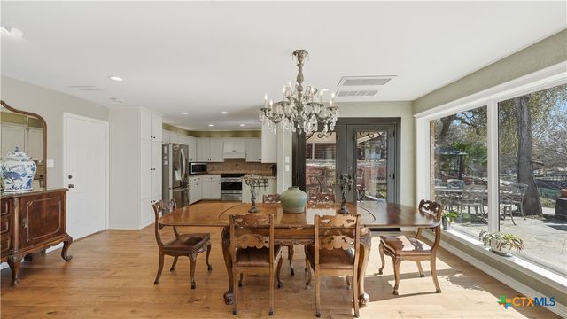 425 River Springs Drive, Seguin, TX 78155