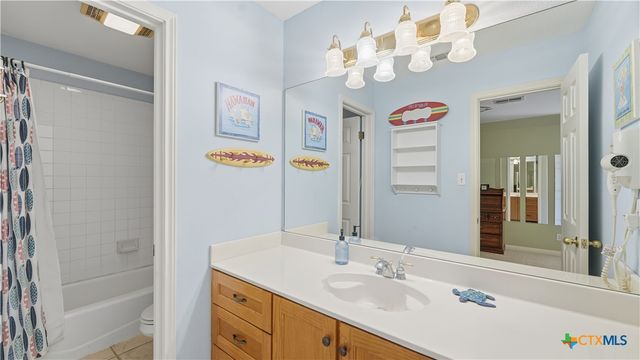 425 River Springs Drive, Seguin, TX 78155