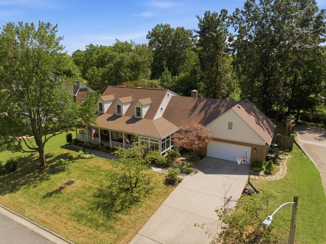 76 Martin Circle, Paducah, KY 42001