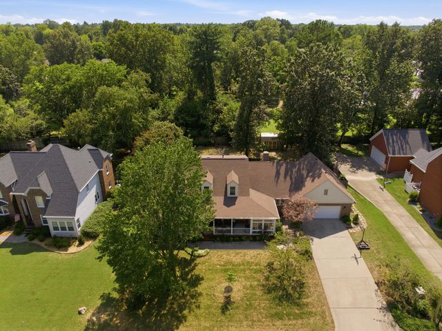 76 Martin Circle, Paducah, KY 42001