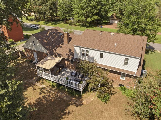 76 Martin Circle, Paducah, KY 42001